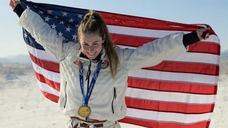 US skier Mikaela Shiffrin won Olympic slalom gold, thrilling fans worldwide. Her flawless performance showcased incredible skill, earning her another Olympic medal and sparking massive celebration amo - Digital concept art for illustrative purpose, tags: der - Monok
